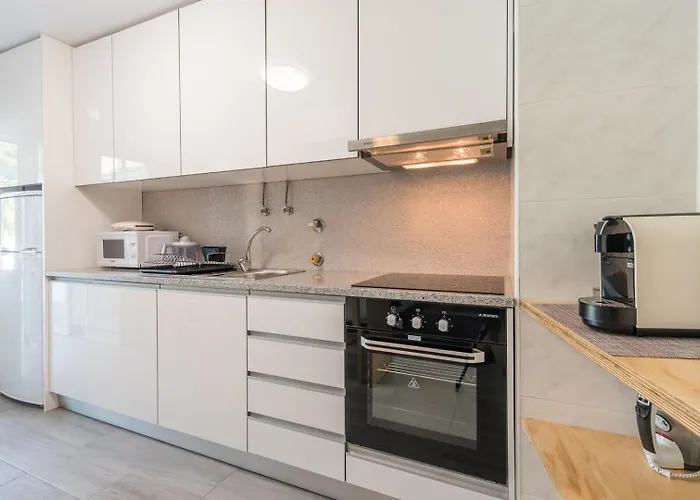 Apartament Guestready - Sunny Patio Paradise In