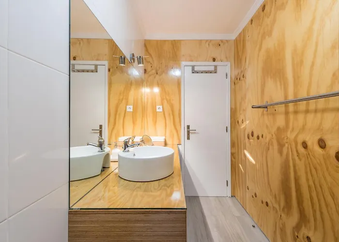 Guestready - Sunny Patio Paradise In Apartament