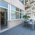 Apartmán Guestready - Sunny Patio Paradise In