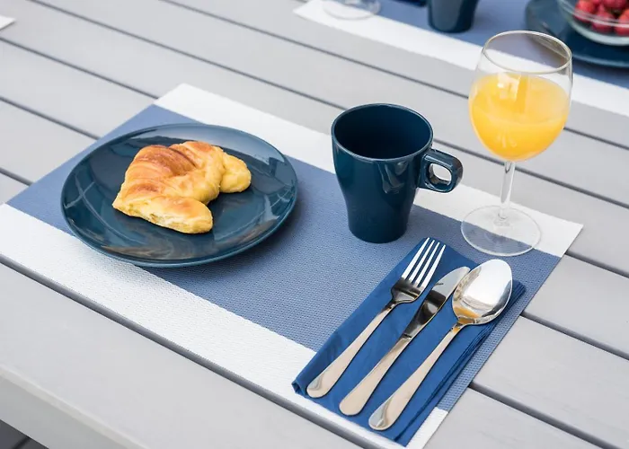 Guestready - Sunny Patio Paradise In 波尔图