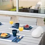 Guestready - Sunny Patio Paradise In Porto