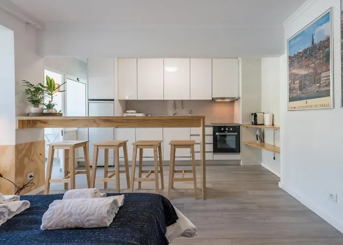 Daire Guestready - Sunny Patio Paradise In *